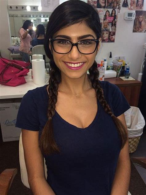 mia khalifa sexy porn videos|Mia Khalifa Porn Videos 